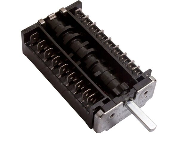 Ego ROTARY SWITCH KIT 16A 240V OFF + 8 ON EF42.09000.009