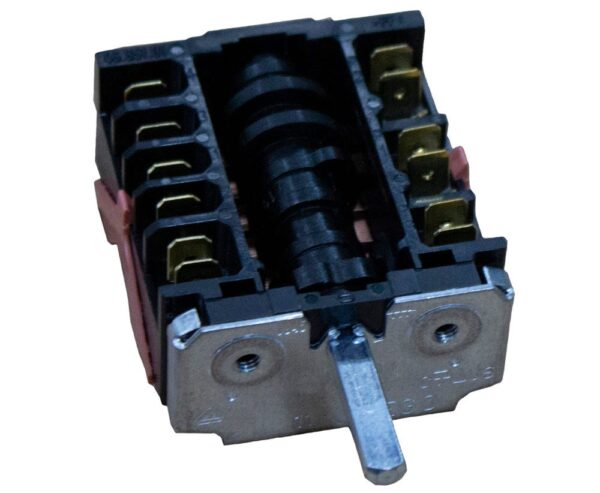 Ego ROTARY SWITCH 16A 240V OFF + 3 ON EG46.24966.513