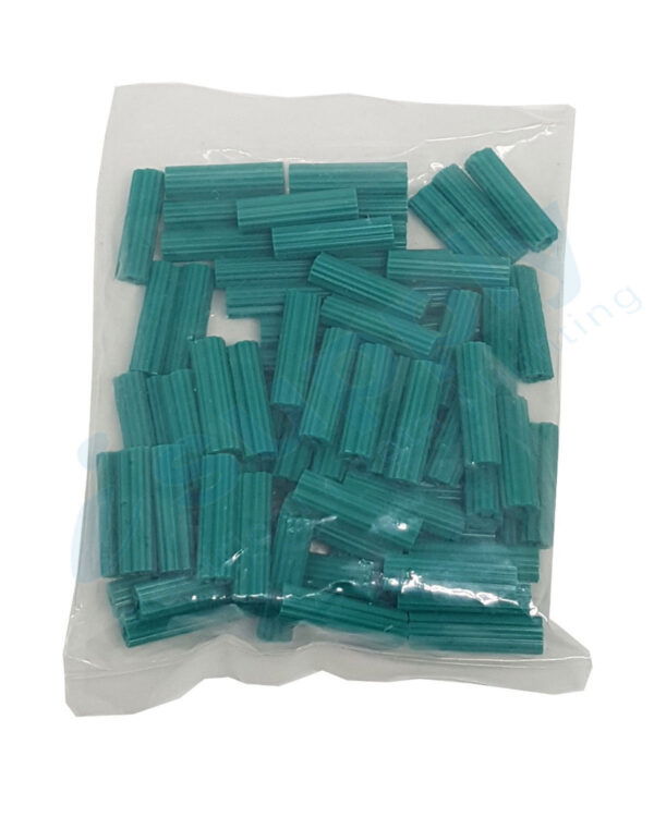 50 x Green Wall Plugs 6.5 x 35mm Wall Fixings for Wall Masonry Screws Express - Image 3